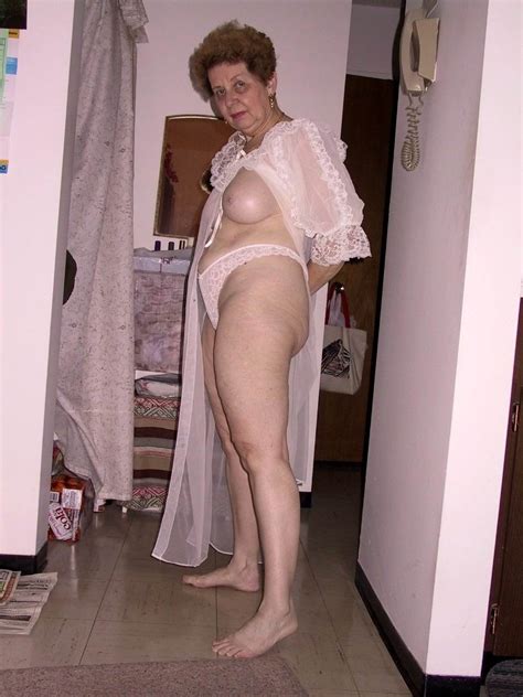 Very Old Granny Seducing And Posing Porn Pictures XXX Photos Sex