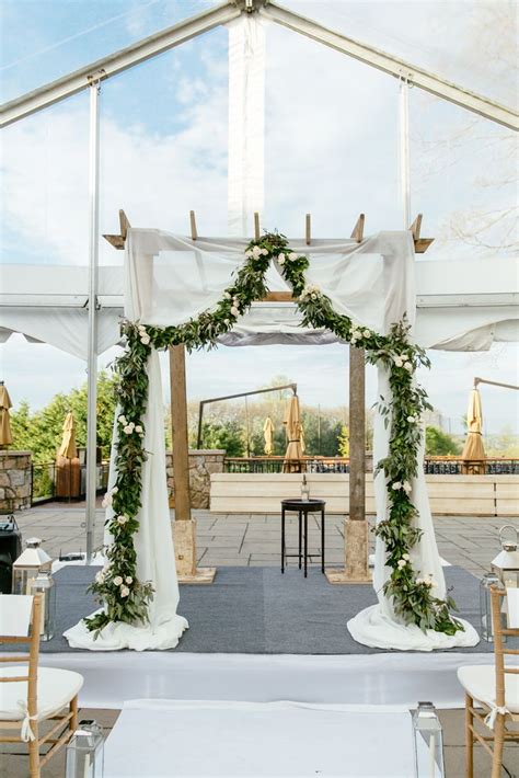Pin On Wedding Arches Backdrops And Chuppahs