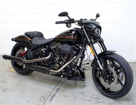 The All New 2016 H D Cvo Pro Street Breakout Is In Stock