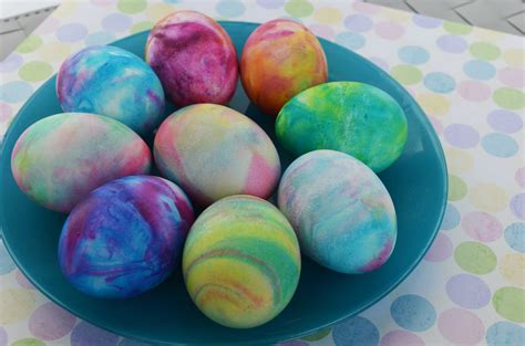 Frothy Fun Dyeing Easter Eggs In Shaving Cream
