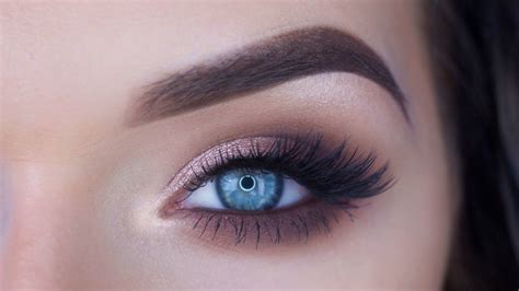 Easy Glam Eye Makeup Tutorial Abh Eyeshadows Youtube
