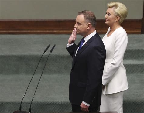 Poland S Leader Andrzej Duda Sworn In For Second Term As Critics Stay Away