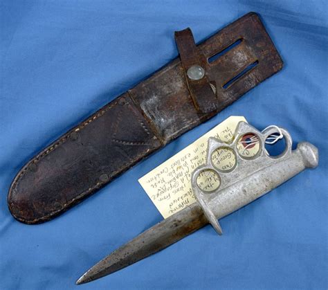 Wwii Australian Made “knuckle Duster” Fighting Knife With Marine Corps