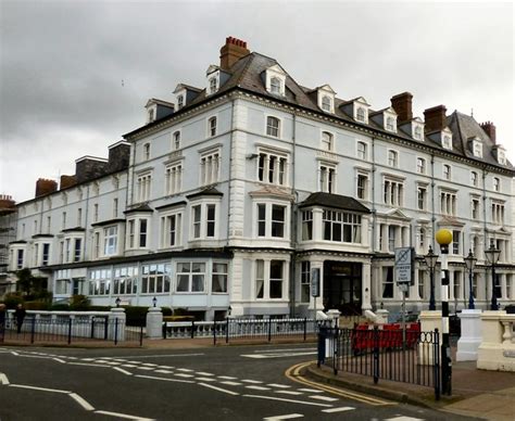 🥇10 Most Loved Seafront Hotels In Blackpool For 2020 Hotel 4 U