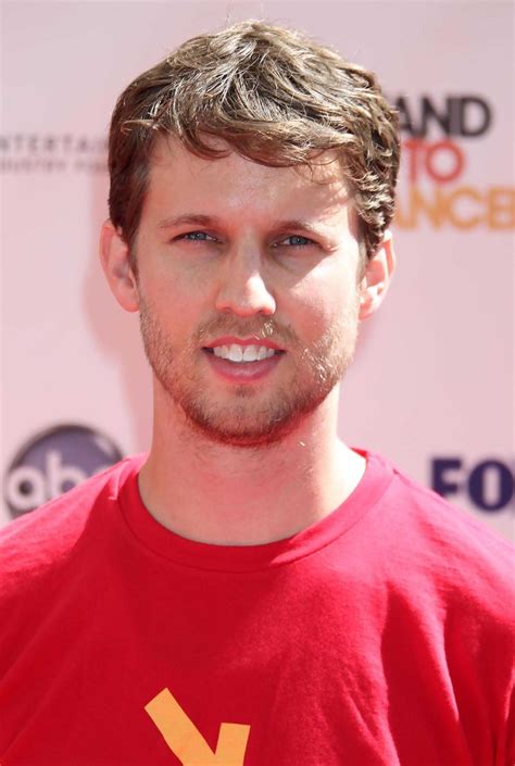Jonathan joseph jon heder is an american actor and voice actor who provided the voices for ryu and his father across two episodes of the legend of korra. Jon Heder - Jon Heder Photos - The 2010 Stand Up To Cancer - Zimbio