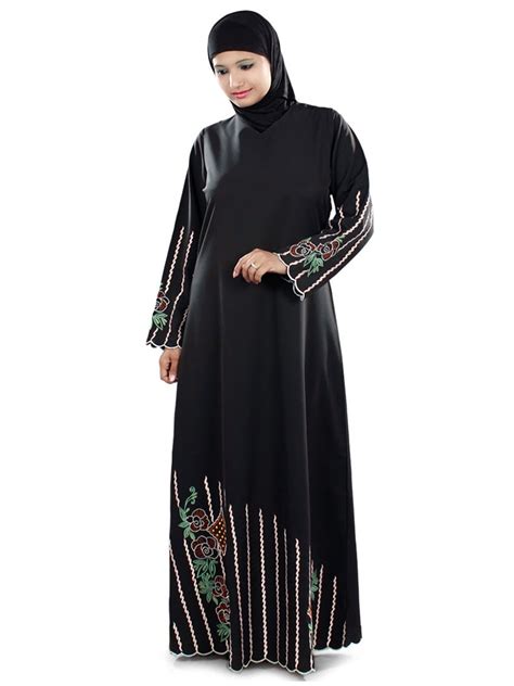 Shop Ziyan Abaya Online For Ramadan 2018 Classic Beautiful Abayas At Mybatua We Have The