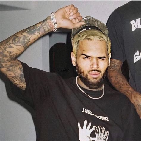 Pin By Cxminni On Chris Brown In 2020 Chris Brown Official Chris