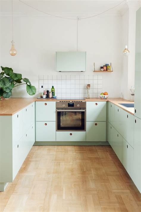 10 Fresh and Pretty Kitchen Cabinet Color Ideas - Decoholic