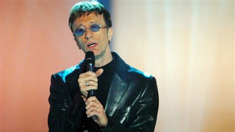 Robin Gibb The Bee Gees Life And Career In Pictures