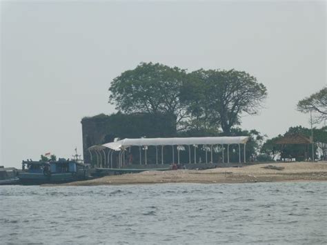 #pulauseribu #pulaukelor #BentengMortelo #indonesiaIsland ...