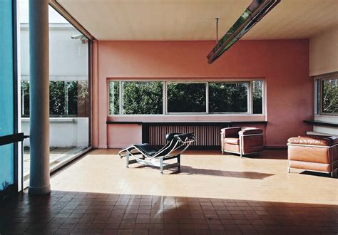 Villa Savoye By Le Corbusier A Masterpiece Of Modern Architecture