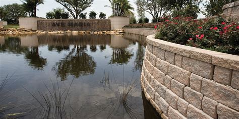 Learn more about the easy design and installation of these walls and terraces today! Diamond Pro Stone Cut Retaining Wall System Case Study