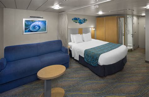 Please note that the staterooms shown below are samples only. Deck DECK 11 of the ship Allure of the Seas, Royal ...