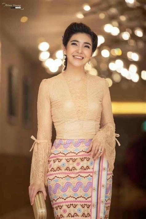 Chit Thu Wai Actress Myanmar Dress Design Model Dress Batik