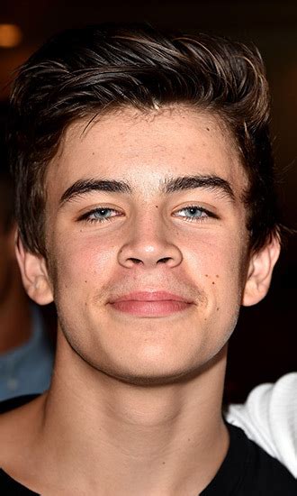 Hayes grier is an american social media personality. Hayes Grier Net Worth