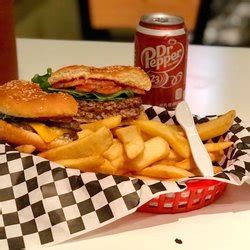 Best Burger Places Near Me - May 2021: Find Nearby Burger Places