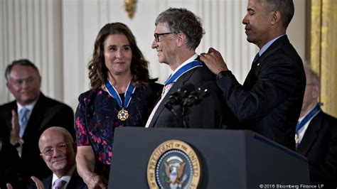 Obama Honors Bill And Melinda Gates Frank Gehry And Pioneering Women