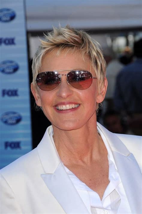 Short Hairstyles For Over 50s With Glasses 20 Best Hairstyles For
