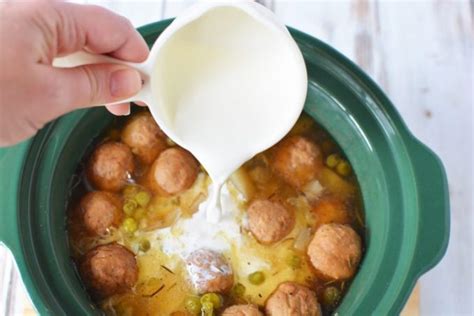 Turkey meatball stew recipe in an hour! Slow Cooker Swedish Meatball Stew Recipe - The Rebel Chick