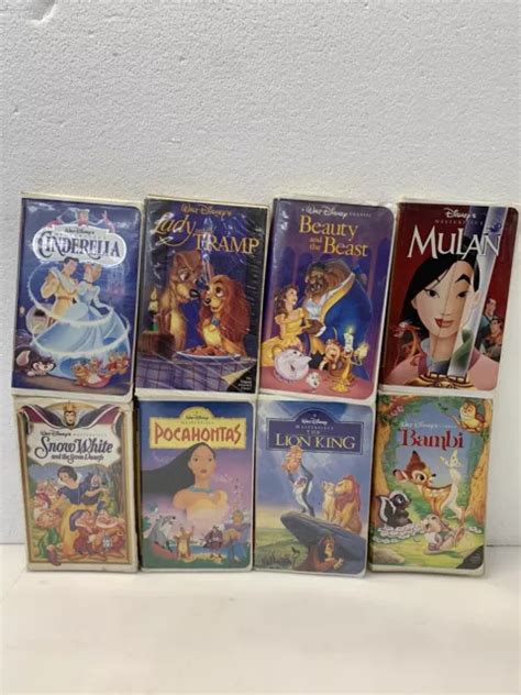 LOT OF 10 VHS Disney Videotape Clamshell Pocahontas Mulan Bambi