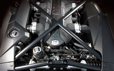 2012 Lamborghini Aventador Lp 700 4 V12 Engine Photo 22