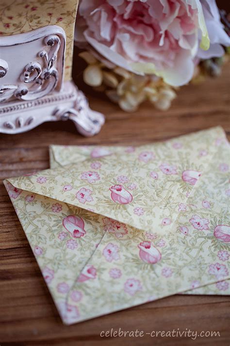 Fabric Envelopes Celebrate Creativity