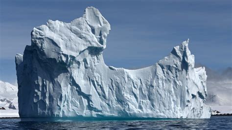 Worlds Largest Iceberg Breaks Off Antarctica European Space Agency