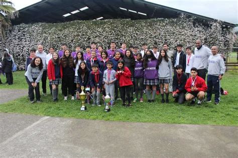 Colegio San Mateo De Osorno Triunfa En Los Juegos Deportivos Escolares