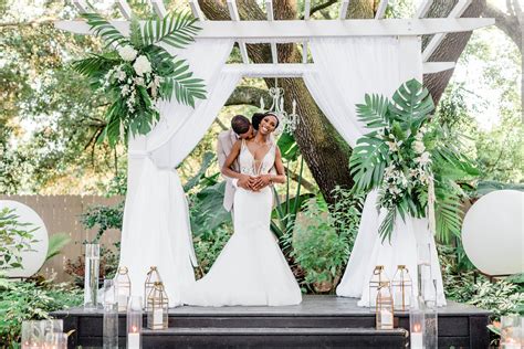 Tropical Florida Wedding Inspiration — Blossom And Thorn