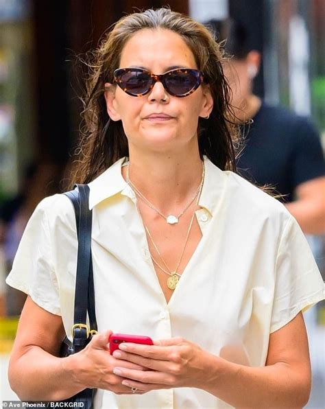 Katie Holmes Switches Her Nose Ring From Silver To Gold To Match Her
