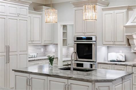 We are one of the largest distributors of high quality cabinets, sinks, shower sets and much more. Best Colors For Quartz Countertops With White Cabinets ...