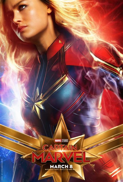 Captain Marvel Tutti I Character Poster