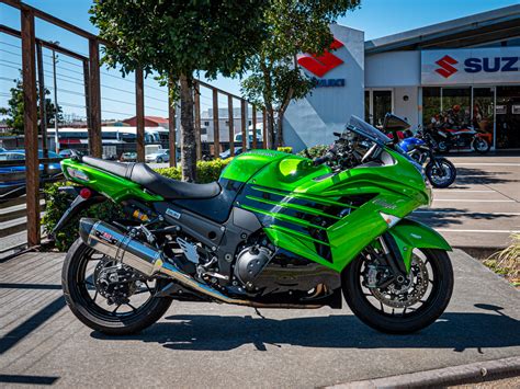 Kawasaki Ninja Zx 14r 2017 Green ⋆ Motorcycles R Us