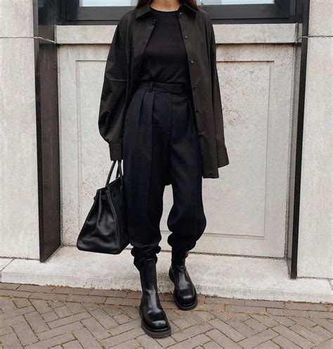 10 All Black Outfit Ideas