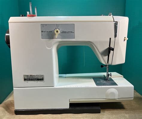 Vintage White 1505 Metal Sewing Machine Ebay