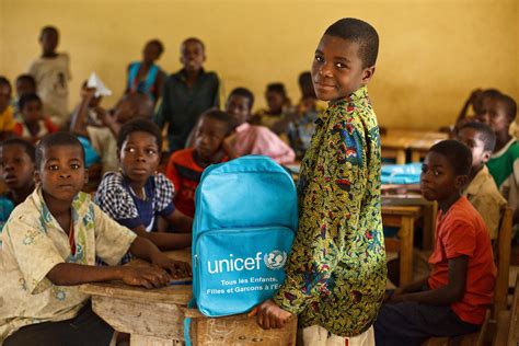 Unicef, special program of the un devoted to aiding national efforts to improve the health, nutrition, education, and general welfare of children. Mandy Moore Partners With Whole Blends And UNICEF To Raise Funds For Children Living In ...