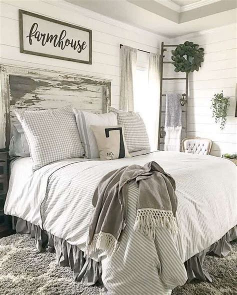 76 Charming Farmhouse Bedroom Ideas For A Rustic Retreat