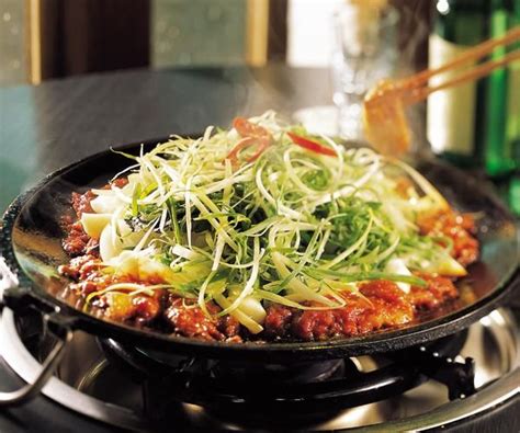 Find out how to make authentic, delicious japchae with this time tested recipe! 오삼불고기- 레시피 | Food, Cooking, Recipes