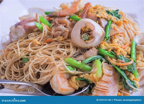 Hong Kong Recipe Stir Fried Noodles With Egg Fresh Squid Shrimp Pickled Squid And Hong Kong