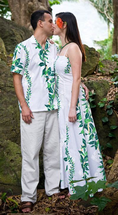 Hawaii weddings, elopements, and vow renewals since 1978! Lei of Aloha Hawaiian Beach Wedding Dress & Hawaiian ...