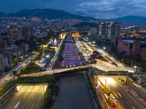 Parques Del Río Medellín Sainc Ingenieros Constructores Sa