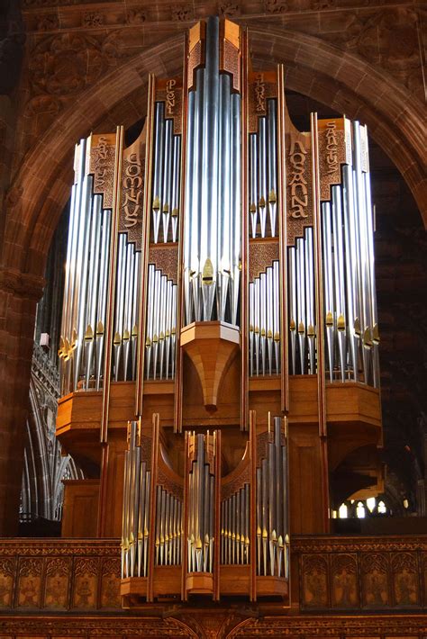 New Pipe Organ Dedicated Stephen Raw