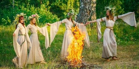 Содержание когда и какого числа будет день ивана купала в 2021 году народные приметы на ивана купала Ивана Купала 2016: чего нельзя делать в волшебную ночь ...