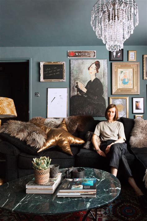 London House Tour A Dark Walled Uk Maximalist Home Apartment Therapy