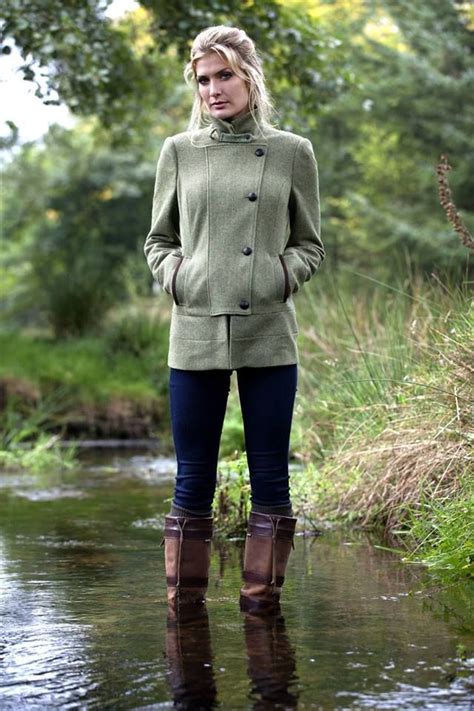 What You Should Wear When You Go Fishing Moda Country Country Wear