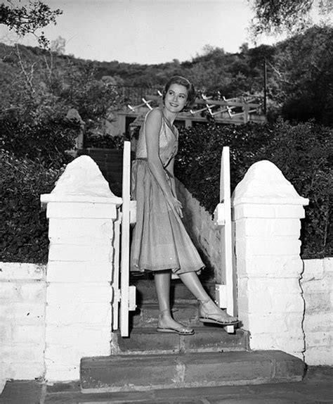 Grace Kelly Feet 16 Photos Celebrity