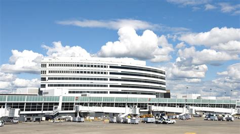 Aluguel De Carros Baratos No Aeroporto De Seattletacoma Intl Ofertas