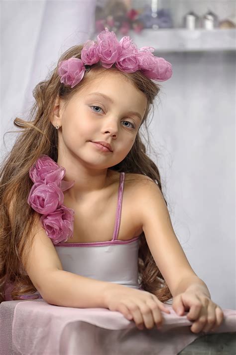 Desktop Wallpapers Little Girls Modelling Children Roses 2595x3900