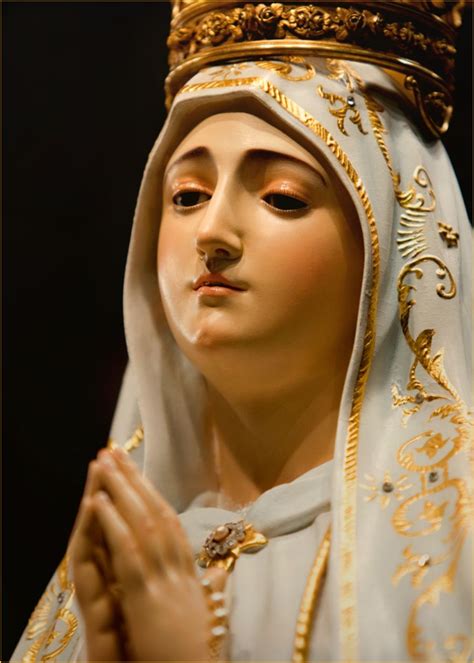 Our Lady Of Fatima Lady Of Fatima Fatima Blessed Mother Mary