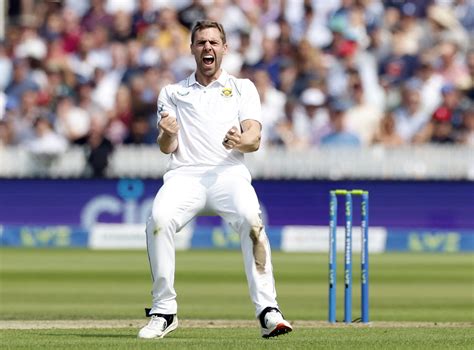 S Africa Reduce England To 116 6 Before Rain Ends First Day Reuters